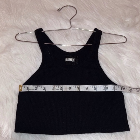 New Reformation Ribbed Racerback Crop Tank - Picture 5 of 7